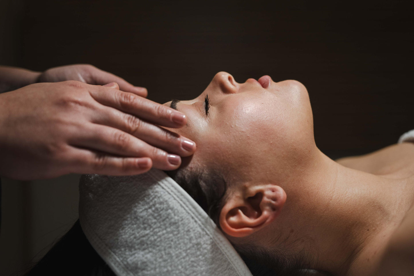 Aurum Method Facial Treatment BLACK FRIDAY